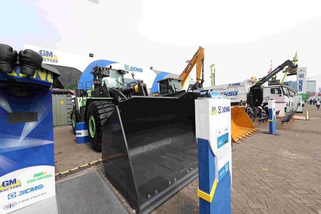 Alat Berat Berbasis EV dan AI Warnai IEE 2025, Dorong Transformasi Industri Hijau